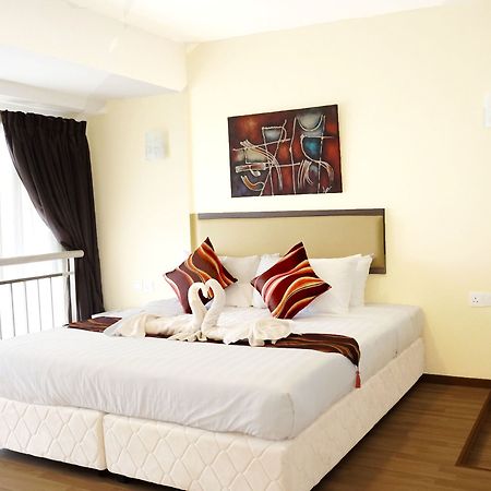 Gloria Swiss Apartment Melaka Ayer Keroh Kültér fotó